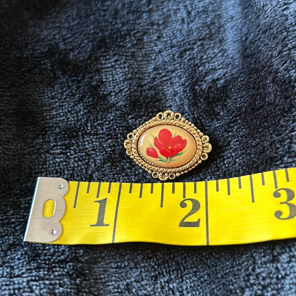 Brooch